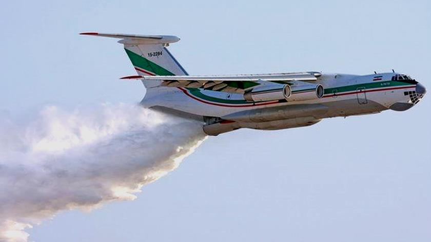Iranpress: Iran assists Pakistan to extinguish forest fires