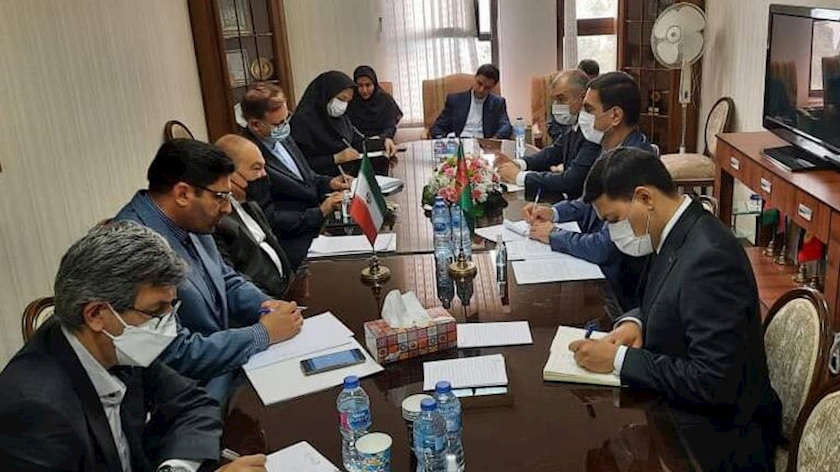 Iranpress: Iran, Turkmenistan eye further economic cooperation 