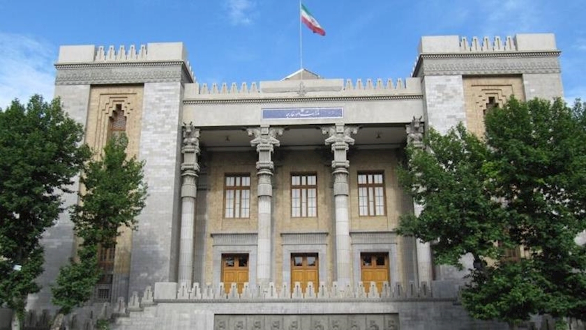 Iranpress: Foreign Ministry summons Chargé d