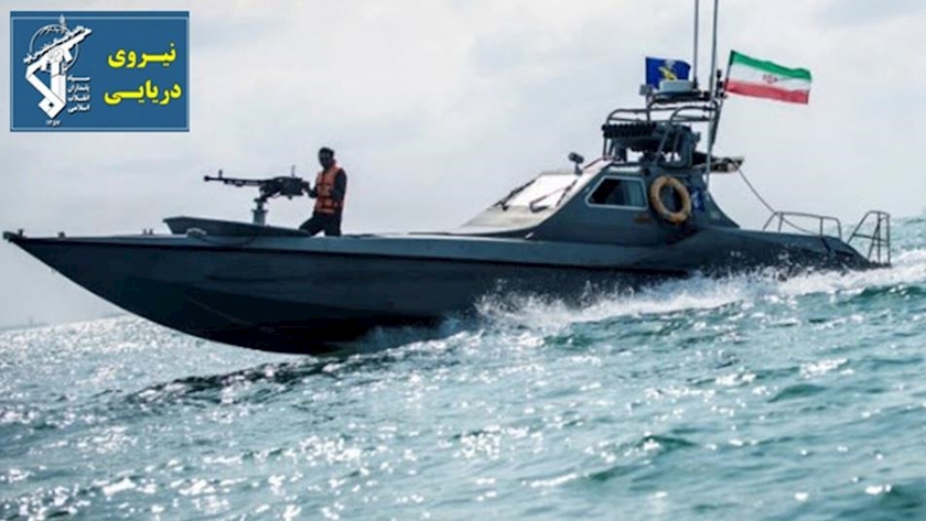 Iranpress: IRGC confirms seizure of two Greek oil tankers in Iran