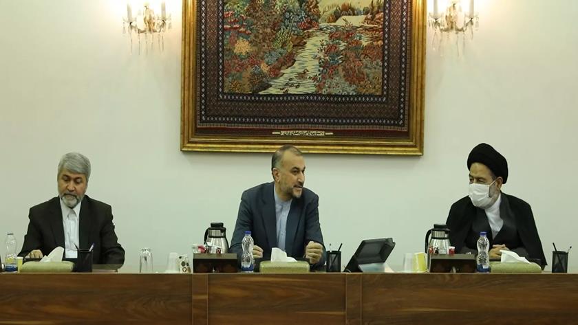 Iranpress:  Iran to send consular delegation to Saudi Arabia during the Hajj