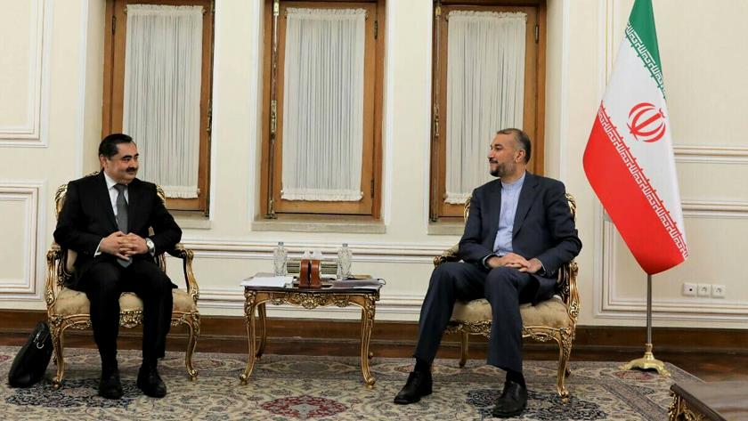 Iranpress: Iran looking for more trade, economic ties with Tajikistan