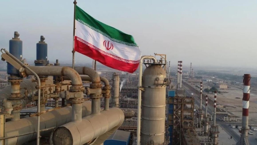 Iranpress: Biden considering easing sanctions on Iran: Russian Daily