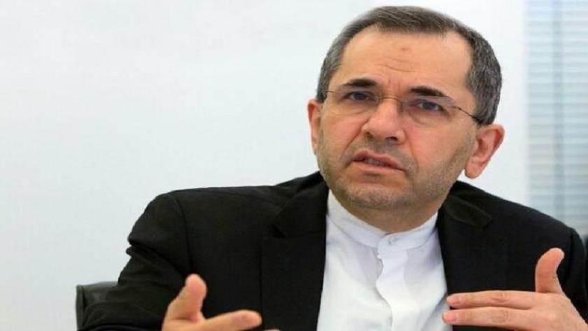 Iranpress: Comprehensive approach; key to deal with dust in West Asia