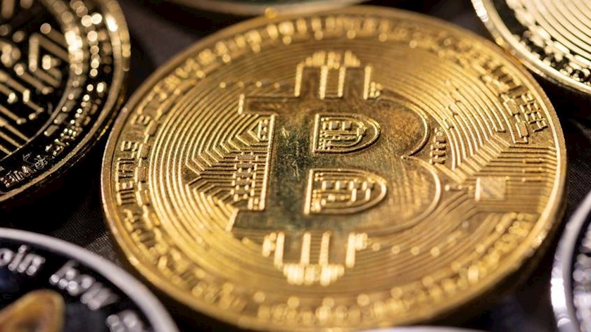 Iranpress: As Crypto meltdown deepens Bitcoin tumbled to a new 18-month low