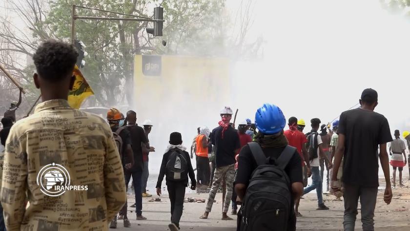 Iranpress: Sudanese protesters insist on end to military rule