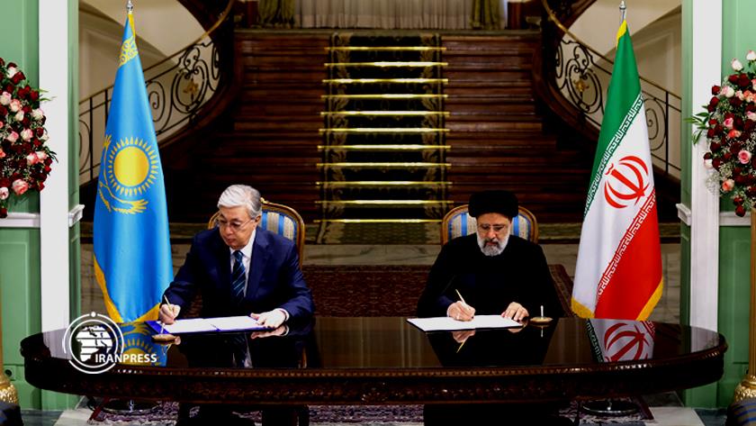 Iranpress: Iran, Kazakhstan ink 9 MoUs