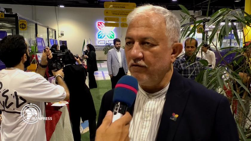 Iranpress: Using artificial intelligence is on agenda in  Iran