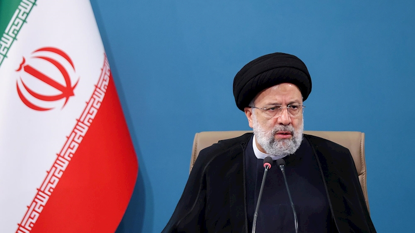 Iranpress: Raisi appreciates Iran