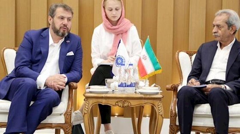 Iranpress: Moscow eyeing railway transit to Pakistan, India through Iran: Russian official