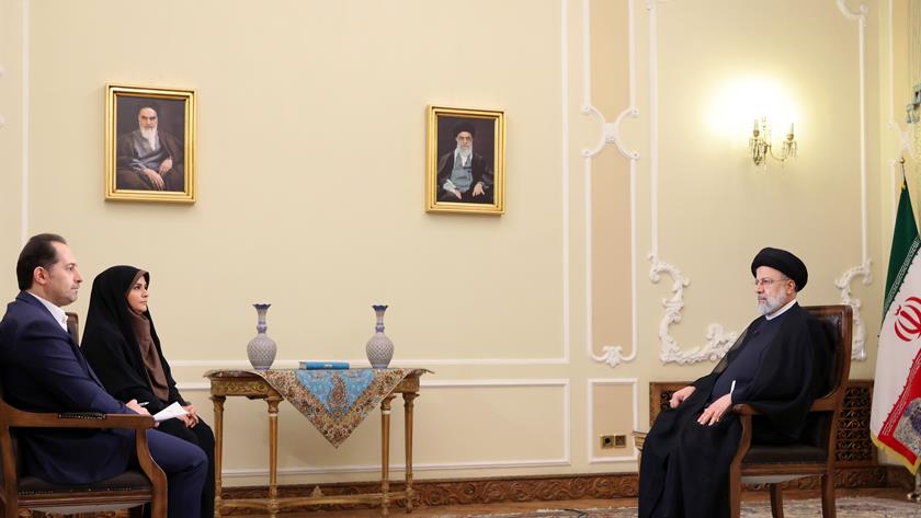 Iranpress: Raisi: EU, US violate terms of Iran nuclear deal