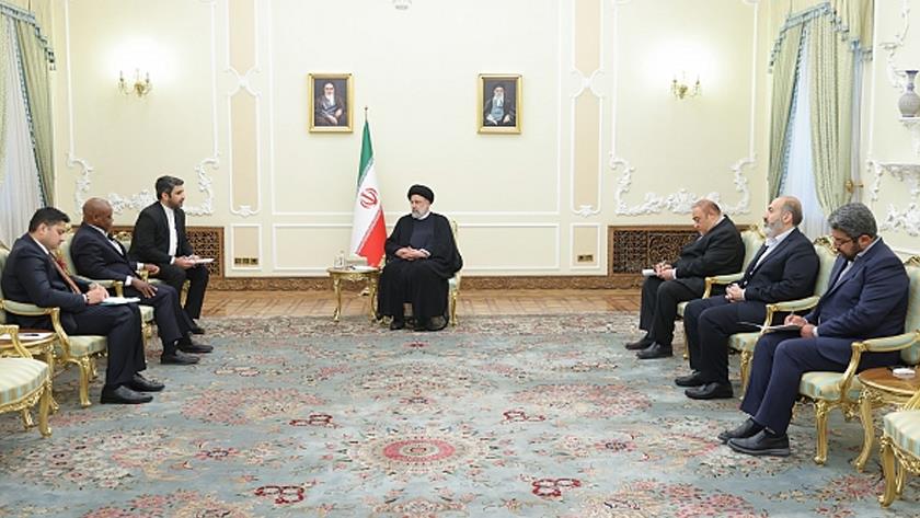 Iranpress: Iran ready to share tech experience with D-8 countries