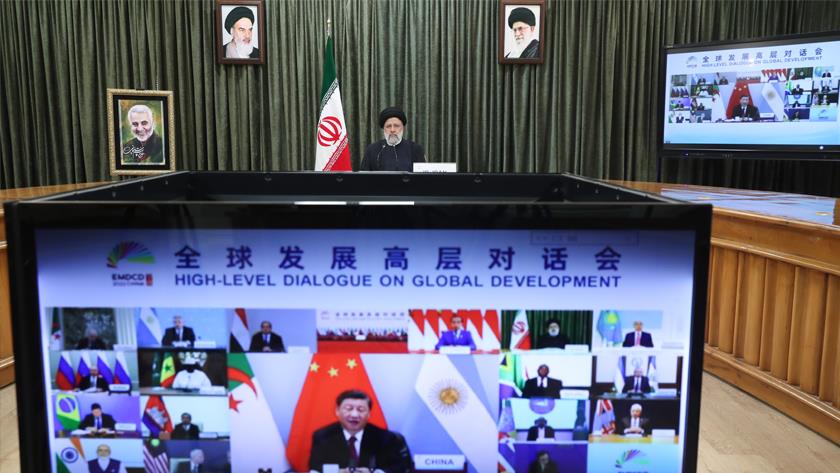 Iranpress: Iran applies to join BRICS club