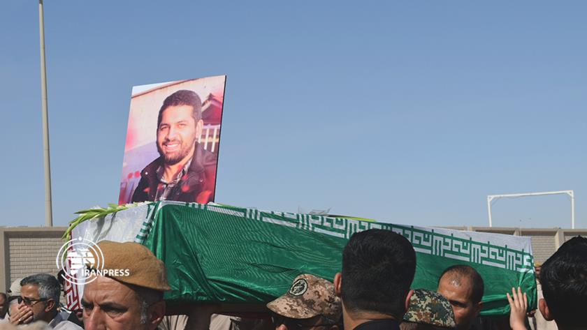 Iranpress: Thirty-five martyrs come back to Iran