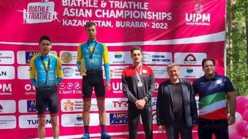 Iranpress: Iran wins Asian triathlon medal for first time