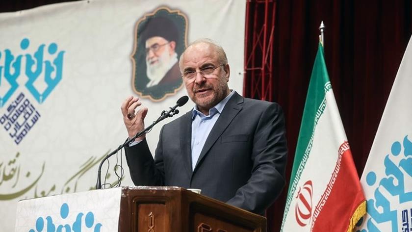 Iranpress: Parl. Speaker describes education as top priority for the country