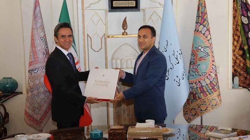 Iranpress: Similarities close Turkiye and Tabriz together