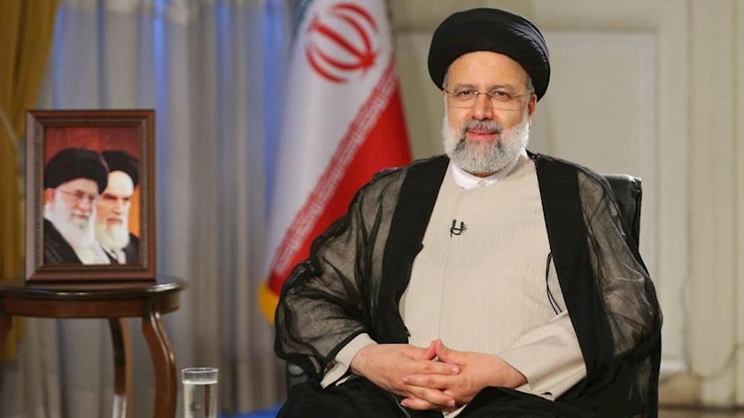 Iranpress: President congratulates Muslim heads of states on Eid al-Adha