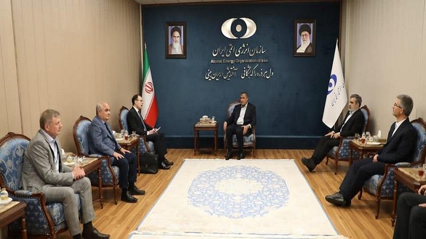 Iranpress: Iran, Russia seek ways to expand peaceful nuclear cooperation