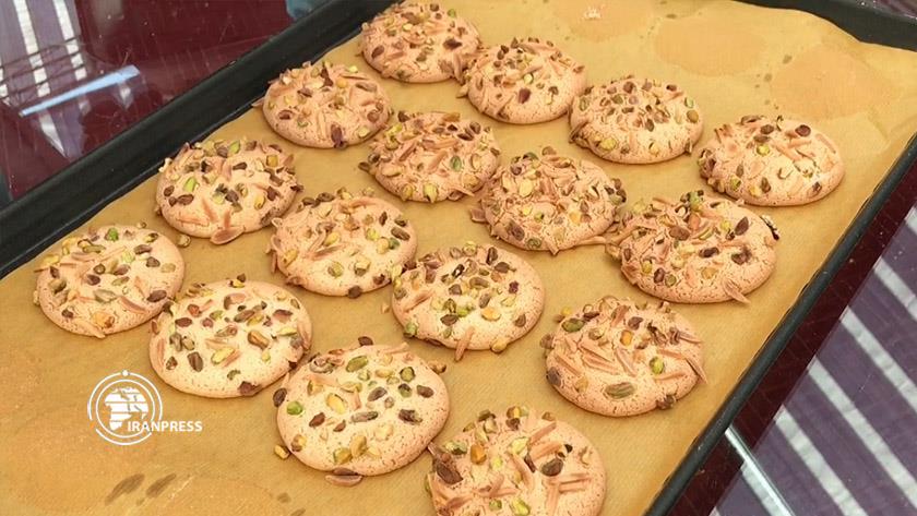 Iranpress: Traditional cookie of Tabriz registered on national heritage list