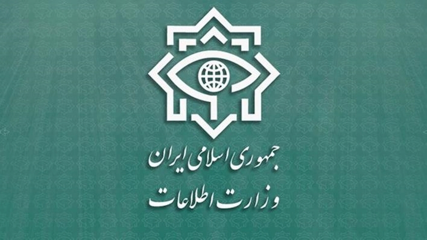 Iranpress: Security forces dismantle terrorist group in northwest of Iran