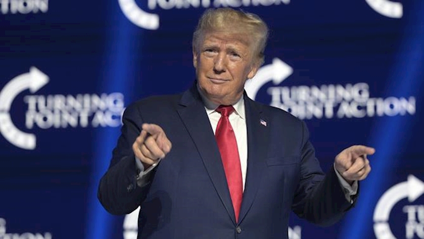 Iranpress: Trump criticizes US aid to Ukraine