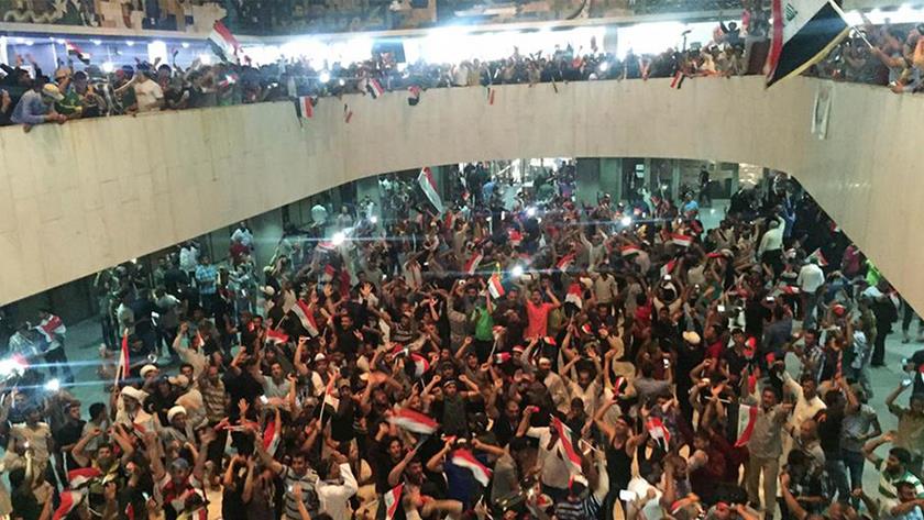 Iranpress: Sadrists protest in Baghdad Green Zone
