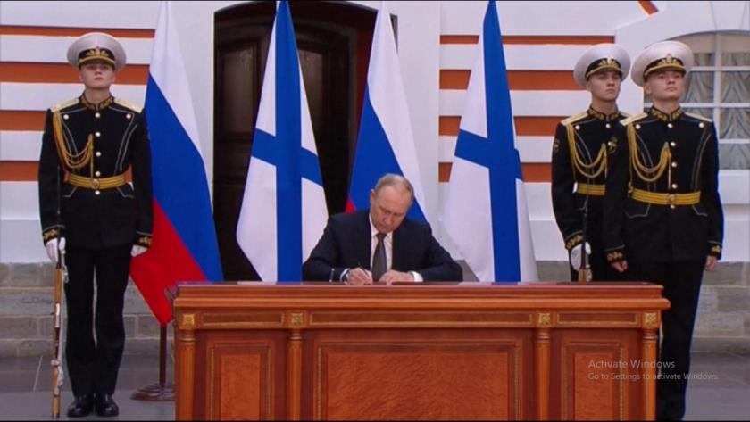 Iranpress: Putin: Russia to firmly protect boundaries of its national interests