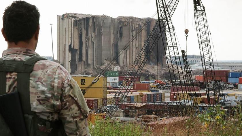 Iranpress: Part of already damaged Beirut port silos collapses