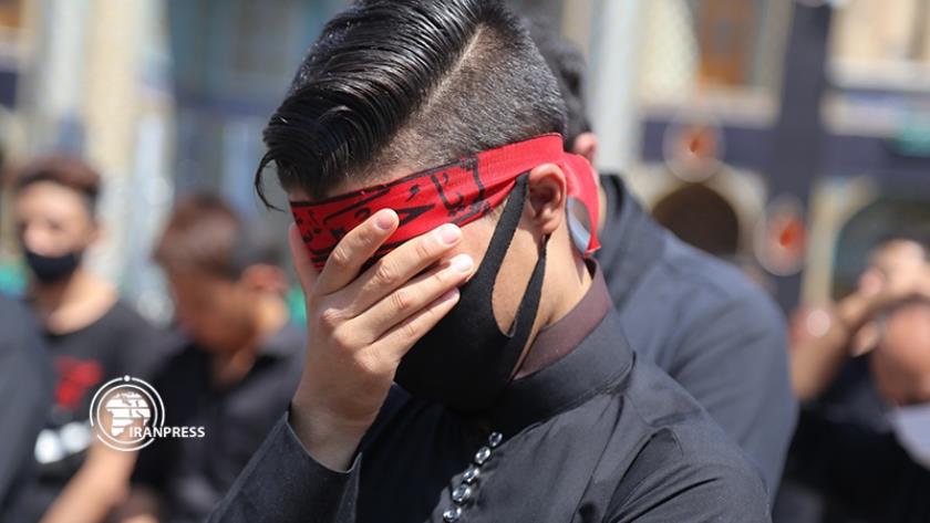 Iranpress: Ashura mourning ritual underway across Iran