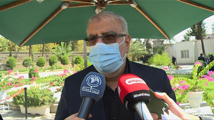 Iranpress: No problem for selling petro products: Oil Min.