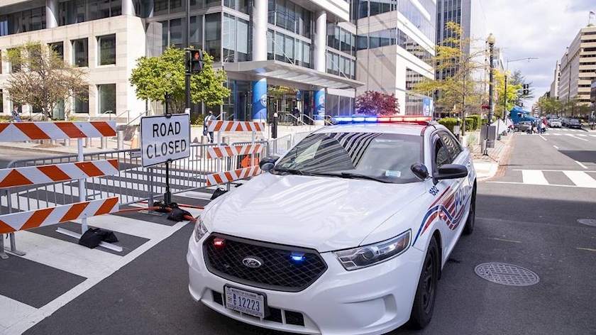 Iranpress: Unidentified shooter commits suicide near US congress building