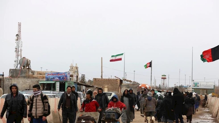 Iranpress: Iran to accelerate visa issuance to Afghans