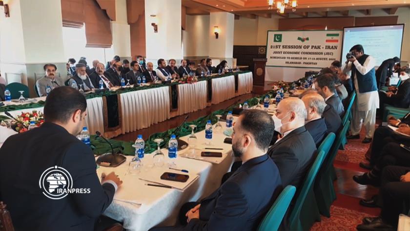 Iranpress: Tehran, Islamabad to boost economic ties