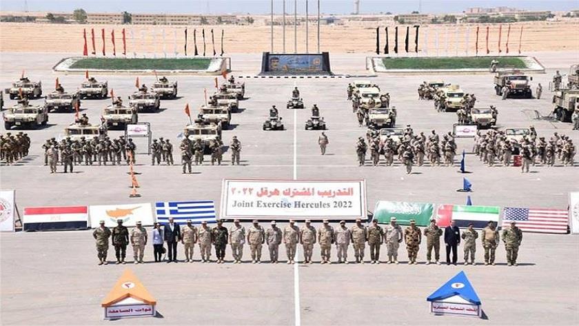 Iranpress: Egypt, Greece, UAE launch joint military drill