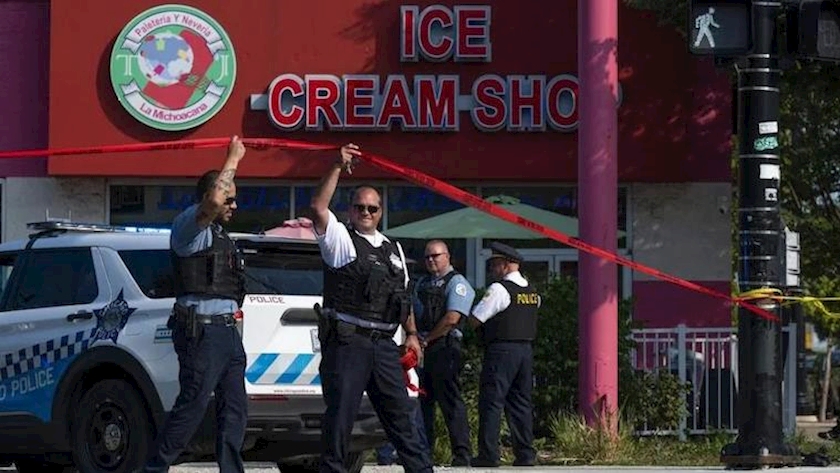 Iranpress: 4 injured in drive-by shooting near Chicago high school