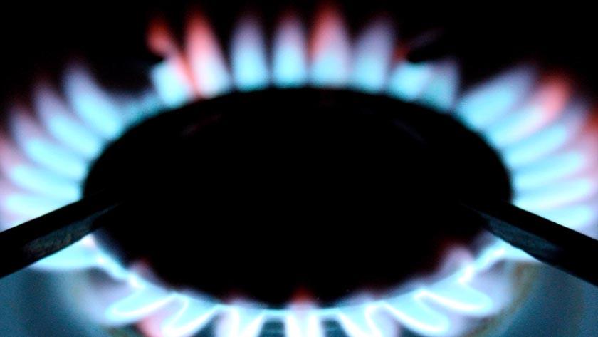 Iranpress: UK sees 80-percent energy price hike amid cost-of-living crisis