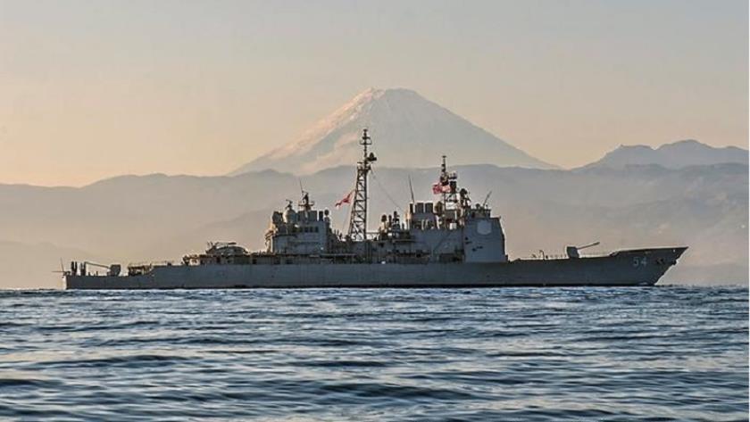 Iranpress: Japan, US carry out live-fire drills