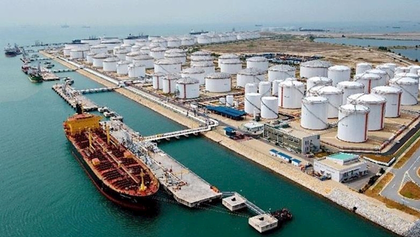 Iranpress: Iran exports 90k tons Cement and Clinker from Qeshm
