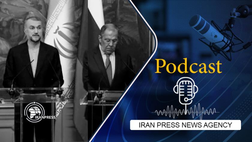 Iranpress: Iran announces developing cooperation with Russia over regional matters 