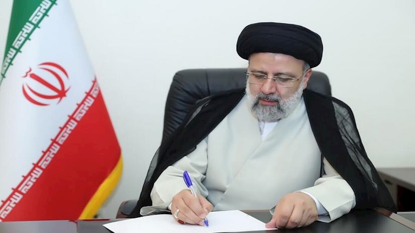 Iranpress: Raisi felicities Uzbekistan on independence day