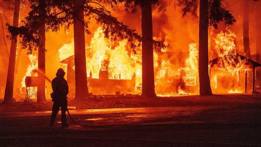 Iranpress: California blaze injures residents, destroys homes