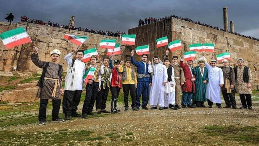 Iranpress: Iranian Ethnic groups; What Iran is known for