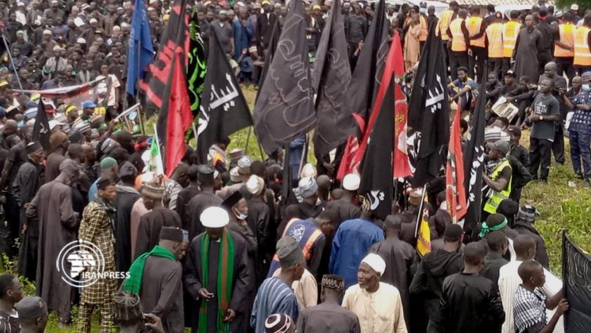 Iranpress: Arbaeen symbolic trek held in Nigeria 