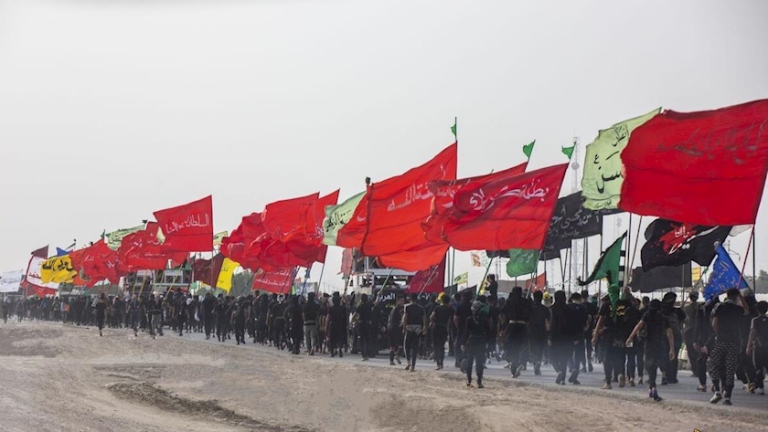 Iranpress: Over 3 million Arbaeen pilgrims entered Iraq through border crossings