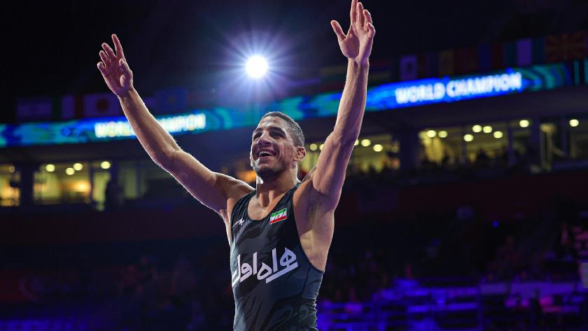 Iranpress: Amouzad wins gold in Belgrade wrestling championship