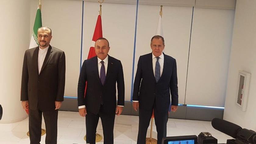 Iranpress: Syrian crisis has no military solution: FM