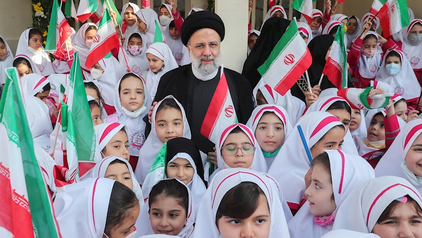 Iranpress: We never let endangering security of people: Raisi