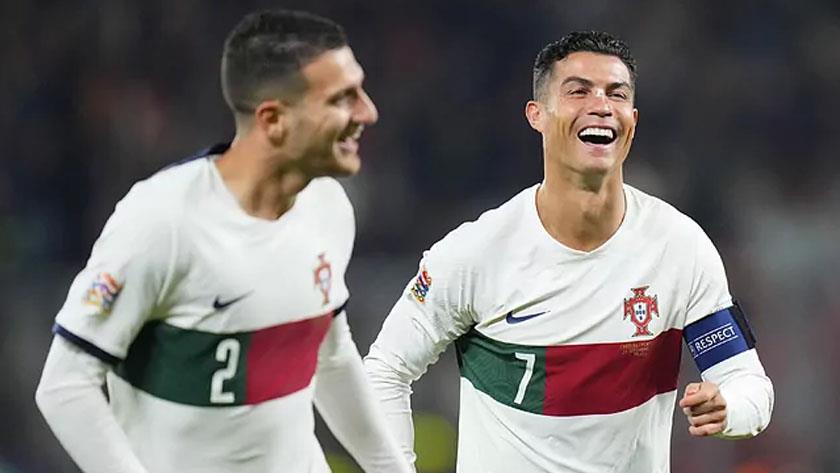 Iranpress: Portugal thrash Czech Republic