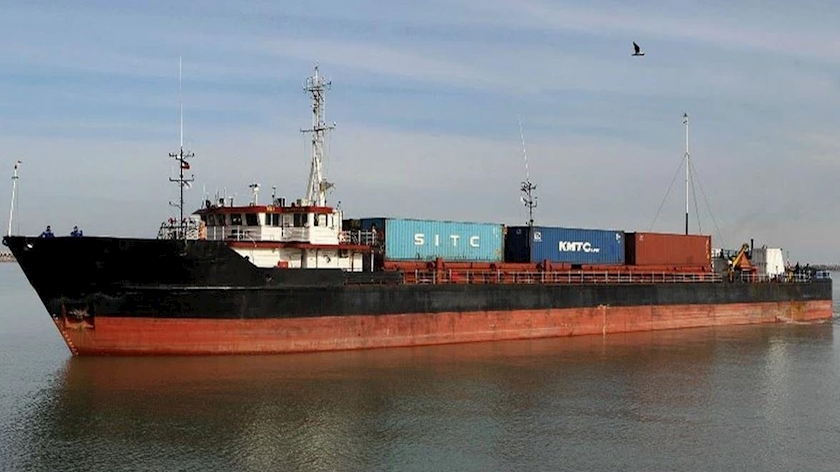Iranpress: Iranian vessel anchores in Baku due to adverse weather 